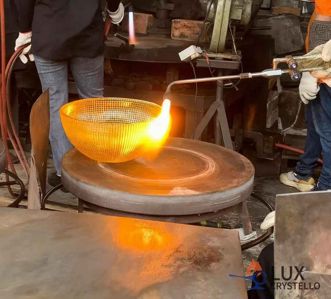 Chinese hand-blown glass factories Chinese hand-blown glass factories